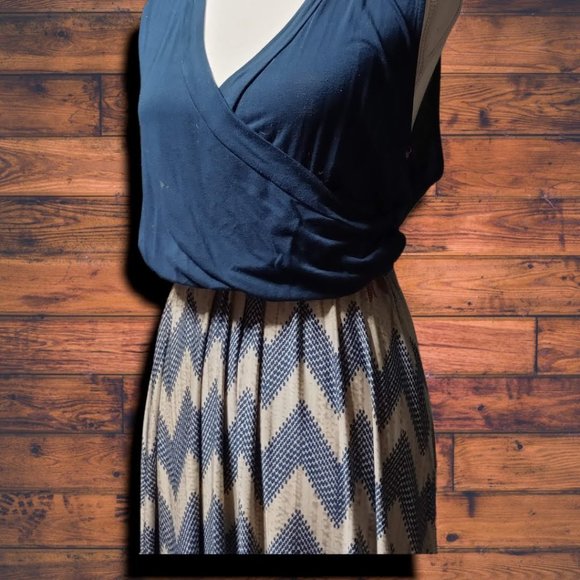 Navy Wrap Top Maxi Dress w/Chevron Print - Picture 3 of 4